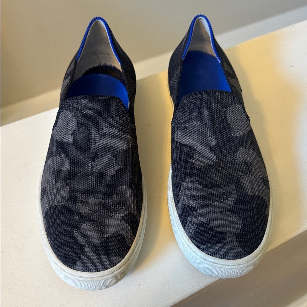 Rothy's Women's Black The Original Camouflage Slip-On Casual Sneaker Size 7 - Picture 5 of 10